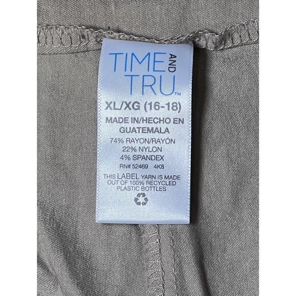 Time and Tru XL (16-18) Tan Pull On Bermuda Shorts - Picture 2 of 5